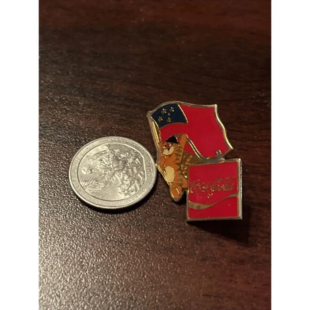 1988 Seoul Olympics Coca Cola‎ Hodori Tiger Samoa Flag Lapel Pin
